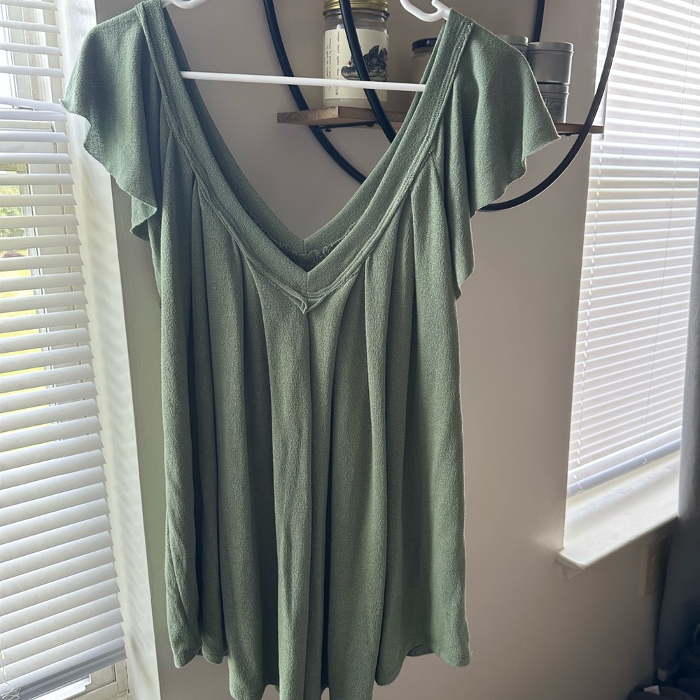 Elegant Green Women's Top